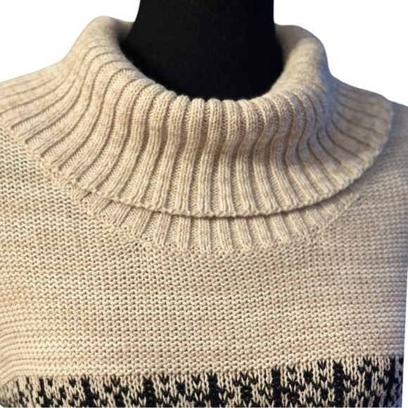 Maurices Beige & Black Knit Sweater Dress Cowl Neck Sz Medium Camisole lined EUC - Picture 3 of 10
